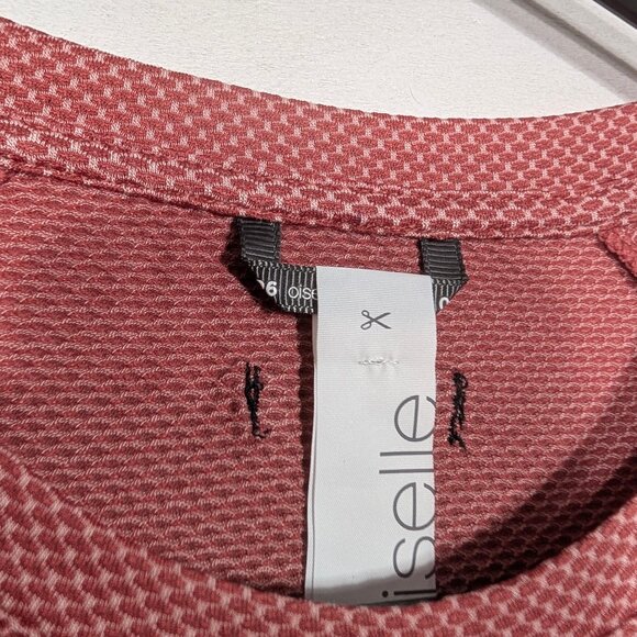 NEW Oiselle Flyout Shirt 6 or 8 Watch View Long Sleeve Running Top Rose Pink S - Picture 10 of 16